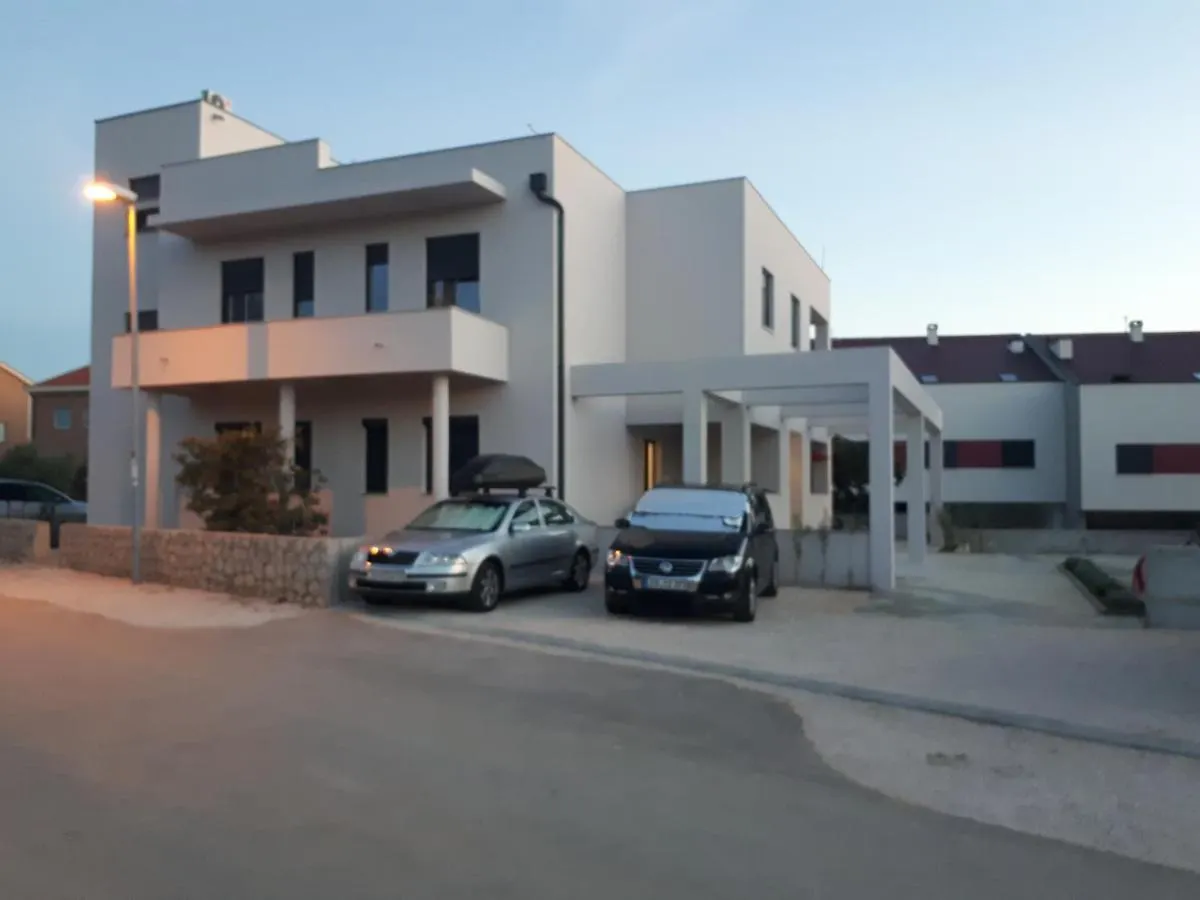 Apartments Maricic Zaton