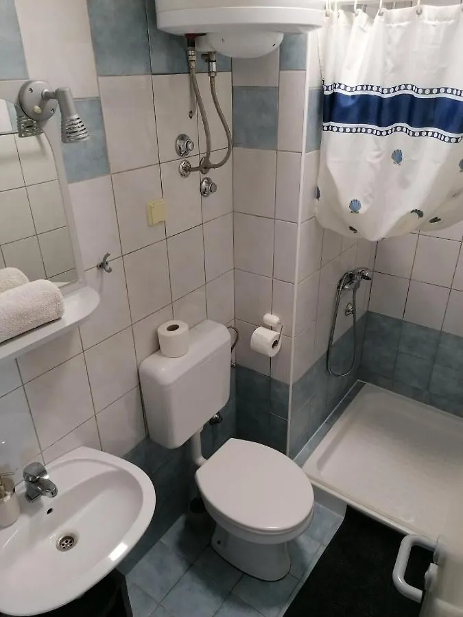Apartments Maricic Zaton  Croatia