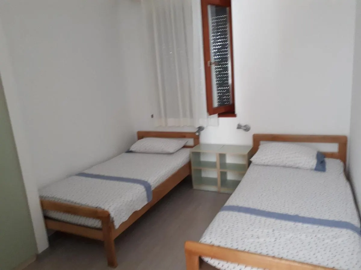 Apartments Maricic Zaton