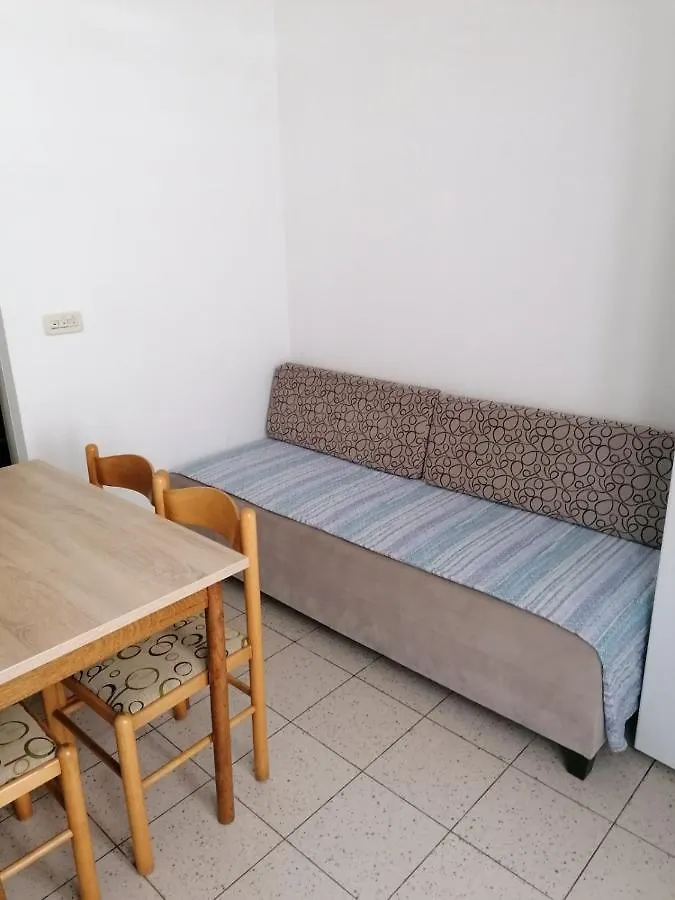 Apartments Maricic Zaton