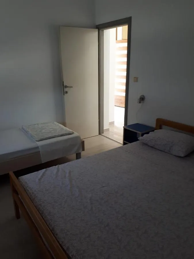 Apartments Maricic Zaton  Croatia